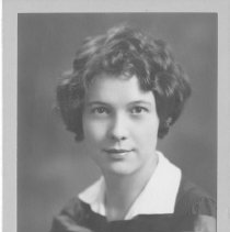 Elizabeth Hillmer, Graduation from Queen's University, 1929/30