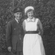 A2013.028.041 Bert Freeman and Sister Bain, Edinburgh, Apr. 1943