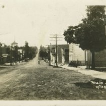 Main Street, Lion's Head, Ont., postcard front
