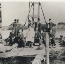 Men at Southampton bridge construction