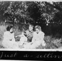 A992.020.001 Page 02d Roy Eidt Photo Album