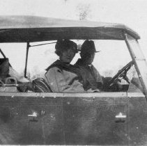 A992.020.001 Page 09d Roy Eidt Photo Album