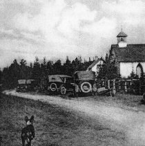 A2016.001.002 page 02b "Oliphant - 100 years" book - dog late for church