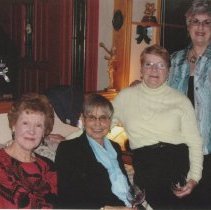 A2016.101.004b CFUW Southport Gourmet Group, possibly 2009