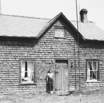 K-60-02-15 Shingle covered log house, Walter Hastie, Sullivan Township