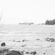 K-80-24-23 Avalon Voyager II aground on Reef in Hay Bay near Tobermory