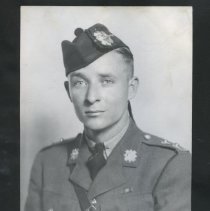 Page 15d - Elroy Dietrich