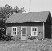 K-65-08-17 Log House, Tobermory, June 13, 1965