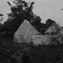 K-68-17-27 Stone Storage Building, Lot 14, Con. XI, Holland Township