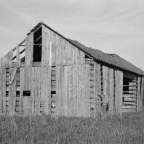 K-68-17-04 Log Barn Lot 72, Con. II W, Toronto Sydenham Road