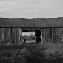 K-68-17-06 Log Barn Lot 72, Con. II W, Toronto Sydenham Road