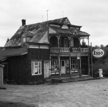 K-72-14-11 Post office and store at Commanda, North Bay, ON