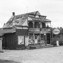 K-72-14-12 Post office and store at Commanda, North Bay, ON