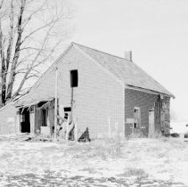 K-72-14-26 Log House, Lot 13, Con. VI, Arran Township, ON