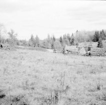 K-72-14-02 Log barn east of Evangelical Church at Rye, Muskoka