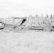 K-72-14-05 Log barn east of Evangelical Church at Rye, Muskoka