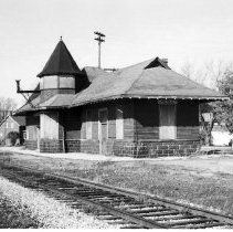 K-74-18-07 C.N.R. Station, Chesley, ON, October 26, 1974