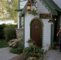 Anchor Inn restaurant entrance