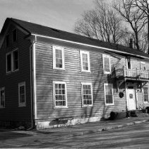 K-95-01-07 Former Walker House Hotel, Kincardine, damaged by fire Jan. 1995