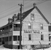 K-60-01-14 Davey Hotel, Tobermory, March 1960