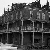 K-60-01-19 Paul's Hotel, Meaford, on fire, March 1960