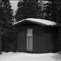 K-60-01-11 Krug sleeping cabin at Tobermory, March 1960