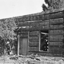 A2017.071.045 01 - Kippen log house, Concession 3, Lot 6, Bruce Township