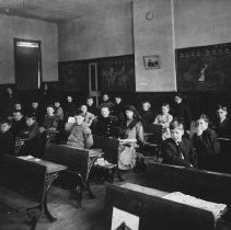 School classroom with 29 students