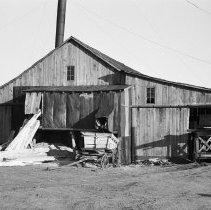 K-68-13-08 Steam sawmill, Elmvale, Simcoe County, April 1968