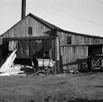 K-68-13-09 Steam sawmill, Elmvale, Simcoe County, April 1968