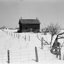 K-72-05-12 Haunted House west of Arkwright, Arran Township, April 1972