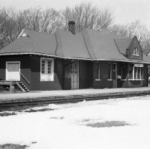 K-72-05-13 C.N.R. Station at Southampton, ON, April 1972