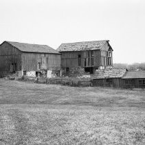 K-72-05-32 Barn on lot just west of Lovat on Con. VIII, Bruce Township