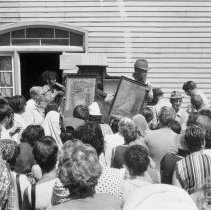 K-74-14-10 George Allen estate auction sale at Horning's Mills, June 1974