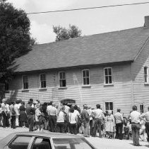 K-74-14-05 George Allen estate auction sale at Horning's Mills, June 1974