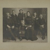 Tranter family studio portrait