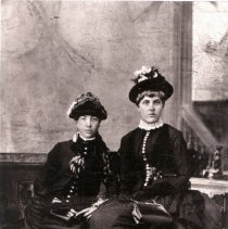 Emma and Belle Burns