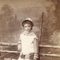 A956.035.001 024a - Front