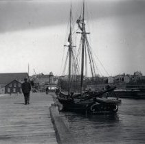 The Sarah of Port Burwell sitting in harbour.