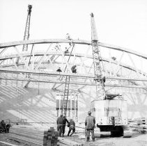 A2013.012.05419 - Building Port Elgin Arena, 1962
