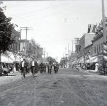 Parade in downtown Kincardine