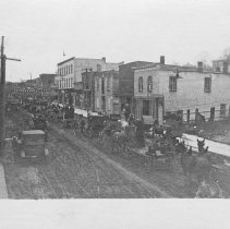 Parade of horses and buggies in Wiarton
