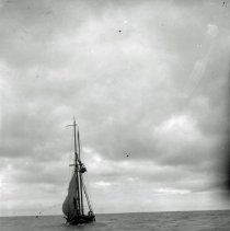 Vessel coming into Kincardine Harbour