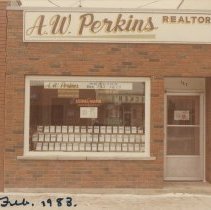 A.W. Perkins realtor storefront, Southampton