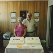 Archie and Gladys Perkins, realtor office opening, Southampton