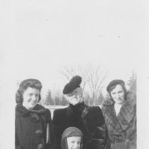 Hopper family, early 1940's in Paisley