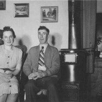 David and Verna at 4th Ave W, 1946 - front