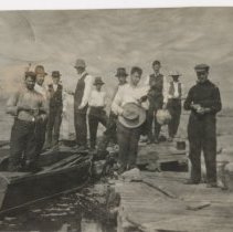 Tourists at Berford Lake 1915