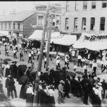 A2014.003.k-77-04-01 - Parade On Main Street Of Kincardine Reproduction