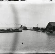 Steam Ship Entering Kincardine Harbour